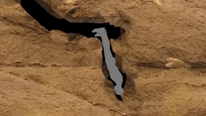 «Мои ноги убивают меня!» Навечно остался в пещере вниз головой