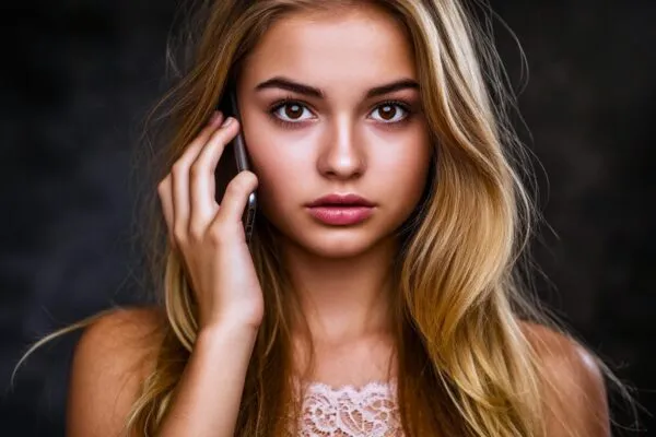 «Голоса в трубке»