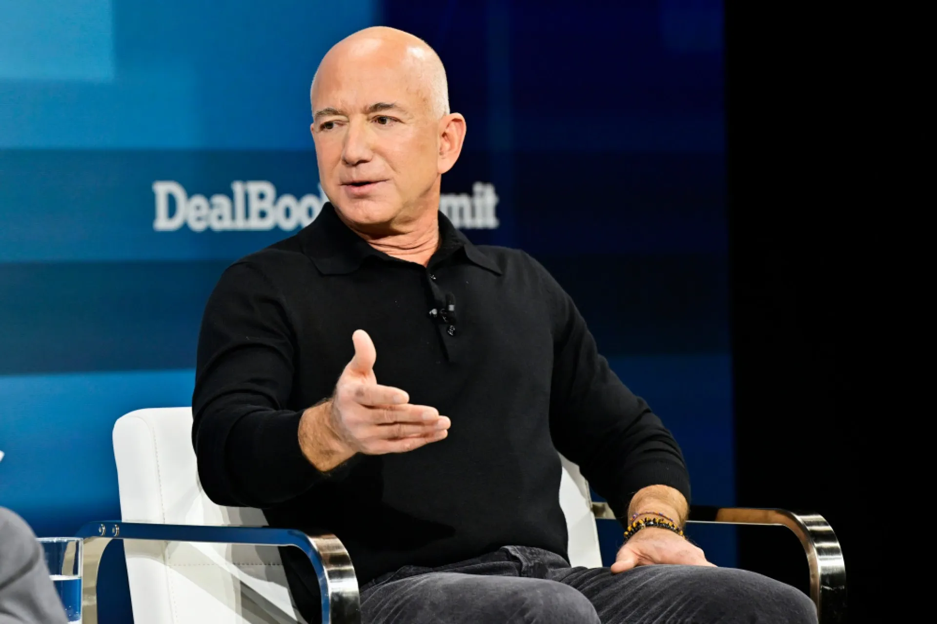 Джефф Безос путь к успеху Amazon и не только